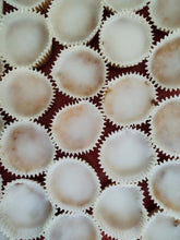 Charger l'image dans la galerie, Plateau de biscuits pour votre mariage | Variez les saveurs, régalez tous vos invités - La Rayonnantes