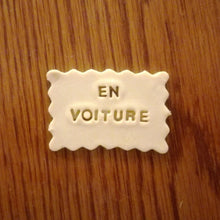 Charger l'image dans la galerie, Coffret de Biscuits Petit Beurre Personnalisés - Spéciale Déclaration d'Amour - Spécialités Nantaises - Recette Maison 🏡 - La Rayonnantes