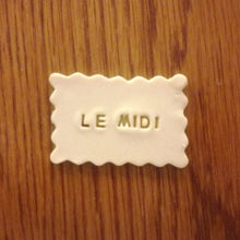 Charger l'image dans la galerie, Coffret de Biscuits Petit Beurre Personnalisés - Spéciale Déclaration d'Amour - Spécialités Nantaises - Recette Maison 🏡 - La Rayonnantes