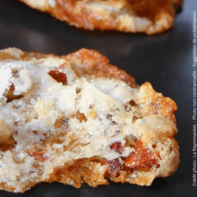 Charger l'image dans la galerie, Croquants aux Noisettes et Caramel à la Fleur de Sel - Le biscuit croustillant terriblement addictif - Spécialités Nantaises - Recette Maison 🏡 - La Rayonnantes