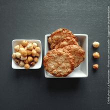 Charger l'image dans la galerie, Croquants aux Noisettes et Caramel à la Fleur de Sel - Le biscuit croustillant terriblement addictif - Spécialités Nantaises - Recette Maison 🏡 - La Rayonnantes