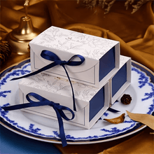 Charger l'image dans la galerie, Boite blanc et bleu - La Rayonnantes
