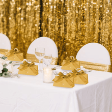 Charger l'image dans la galerie, Boite triangle or et noir - La Rayonnantes
