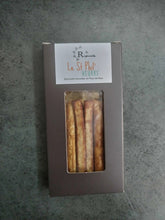 Charger l&#39;image dans la galerie, St Phil&#39; Beurre – Biscuit feuilleté du Pays de Retz, au Muscadet et miel local - La Rayonnantes
